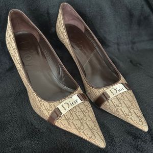 Christian Dior CD Charms Logo Dorset Pumps